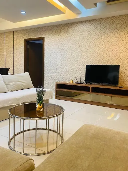 Regalia Klcc View By Ucare Suites Kuala Lumpur 0*,