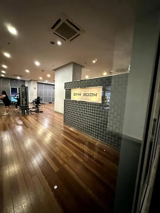 Apartment Regalia Klcc View By Ucare Suites Kuala Lumpur Ma­lay­sia