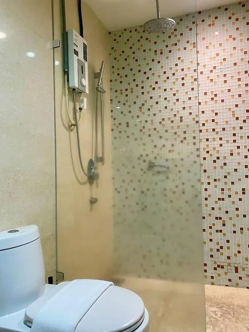 Regalia Klcc View By Ucare Suites Kuala Lumpur Apartment